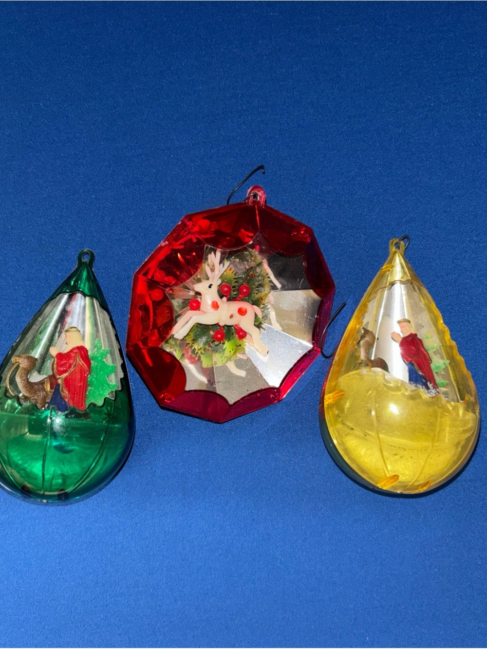 Jewelbrite Plastic Teardrop Decagon Ornaments Lot 3 Reindeer Wiseman Shepherd